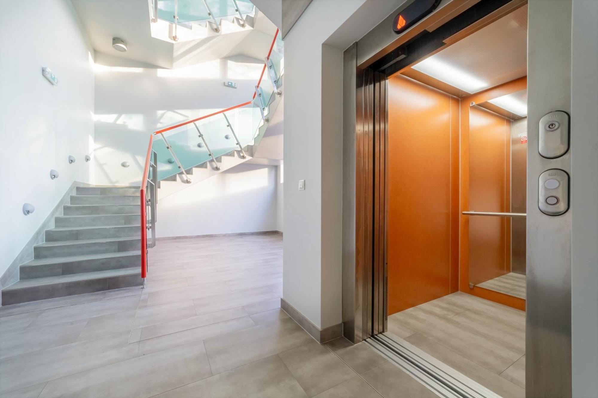 Imperial Apartment In Bohemia Residence By Rentez Karlovy Vary Exterior photo