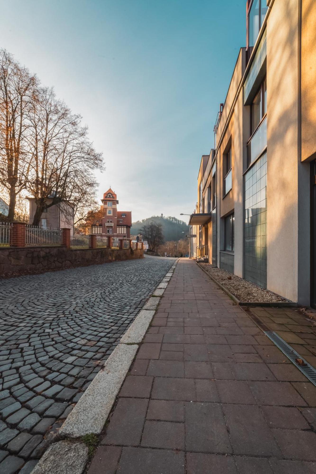 Imperial Apartment In Bohemia Residence By Rentez Karlovy Vary Exterior photo